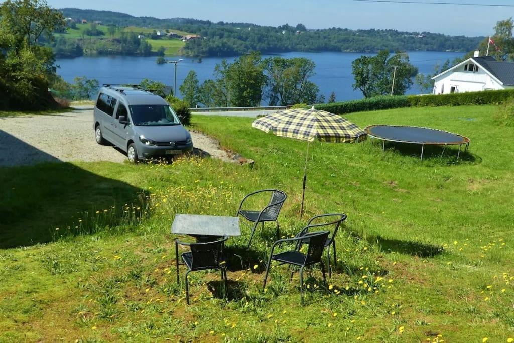 Topfloor Apartment Separate Entranc Nice View Stord Fitjar Екстер'єр фото